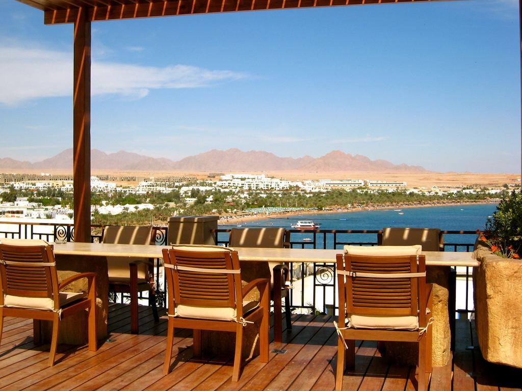 Курортный комплекс Eden Rock Namaa Bay